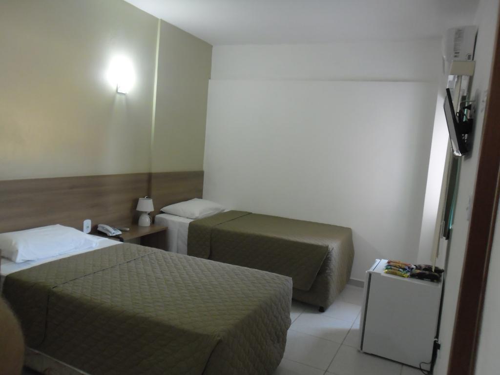 Hotel Larison Economy Pôrto Velho Esterno foto