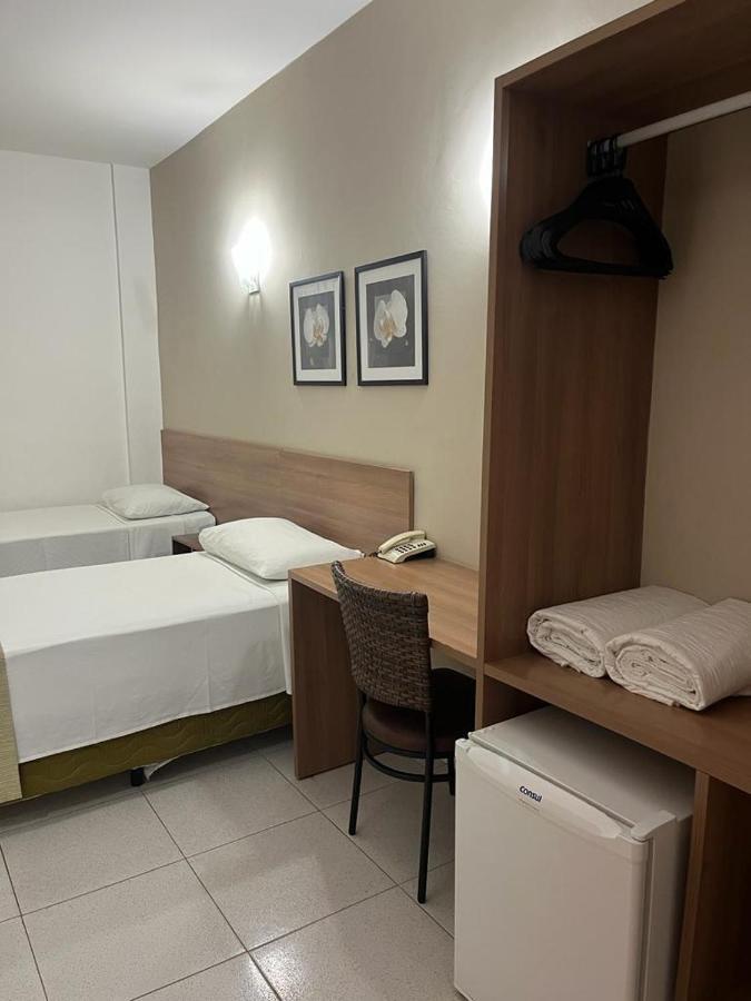 Hotel Larison Economy Pôrto Velho Esterno foto