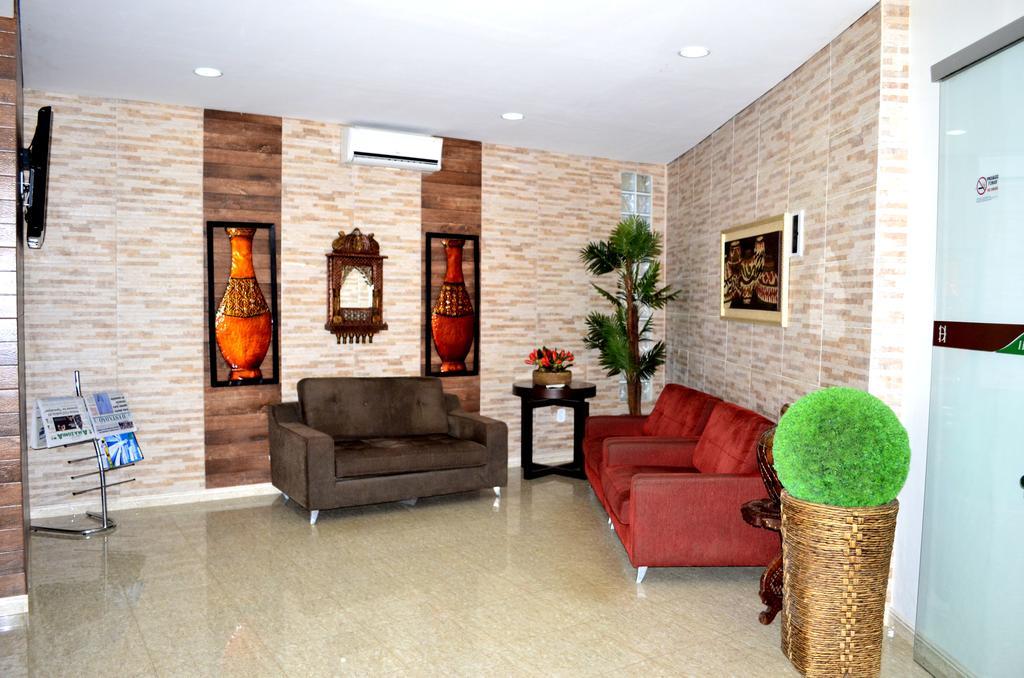 Hotel Larison Economy Pôrto Velho Esterno foto
